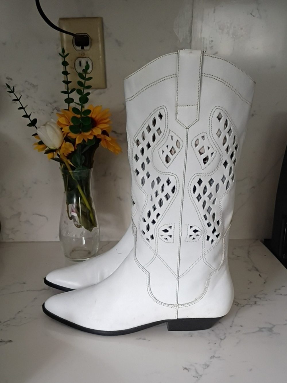 Mister Shoes White Cutout Western Cowboy Boots